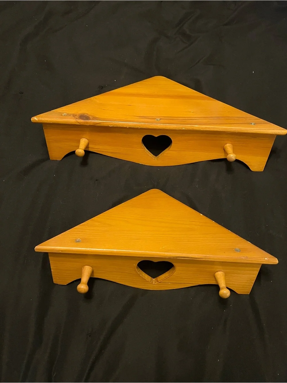 Vintage Heart Corner Shelf Set